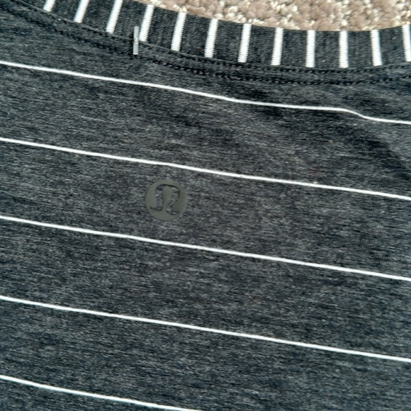 Lululemon Cropped Boxy Ter - Picture 3 of 5